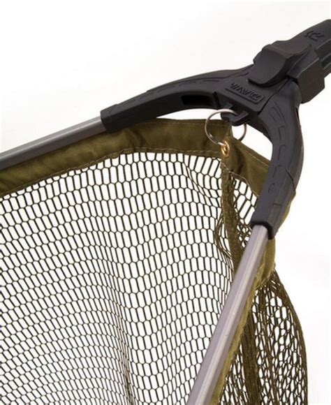 Exploring the Best Fishing Landing Nets: Features and Selection Tips